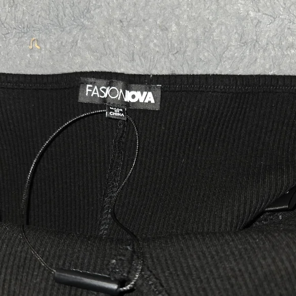 Fashion Nova Elegant Black Ribbed Top - Picture 5 of 6